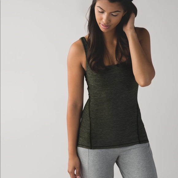 2/$25 Lululemon Amala Tank Heathered Gator Green Size 4
